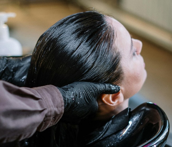 5 Ways To Moisturize Your Hair